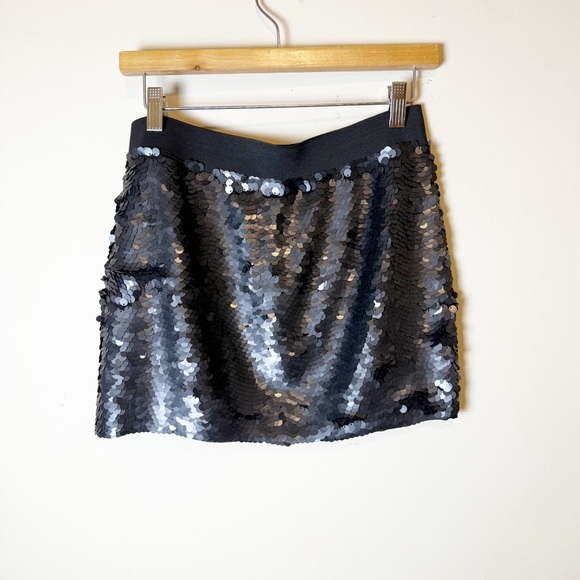 BCBGMaxAzria Black Sequined Mini Skirt - Picture 3 of 6